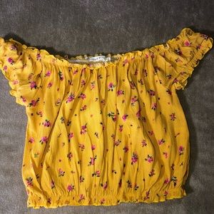 3/$15 5/$25 OFF SHOULDER FLORAL CROP TOP